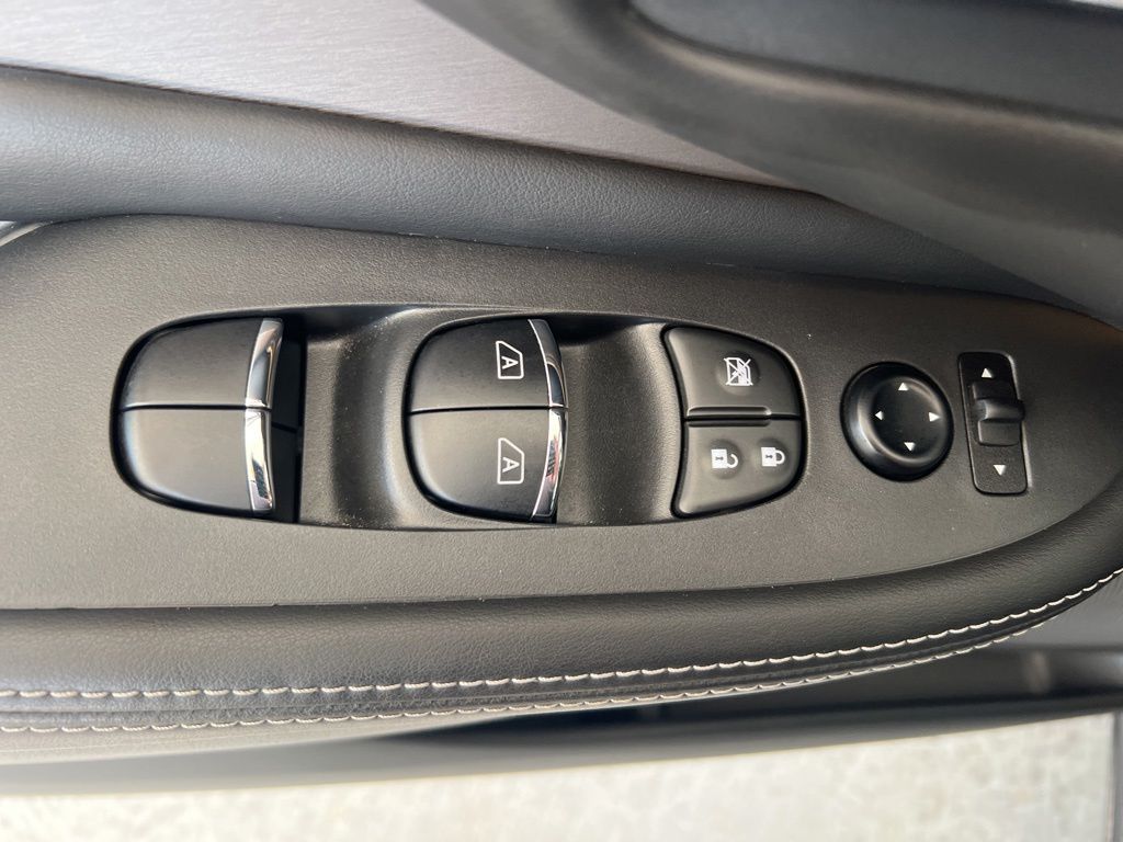 2023 Nissan Murano SL photo 48