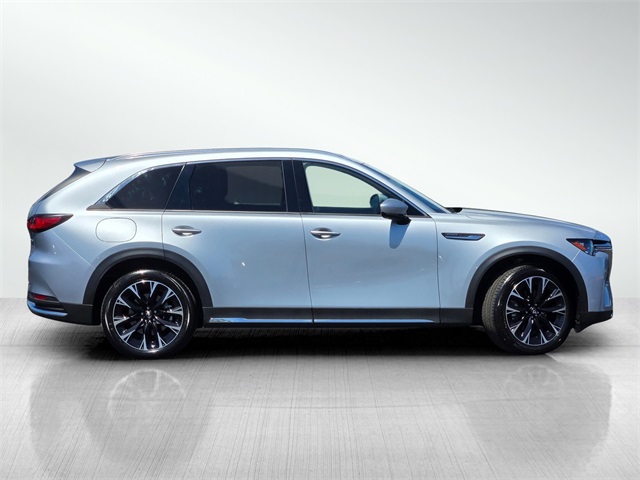 2024 Mazda CX-90 Premium Plus photo 3