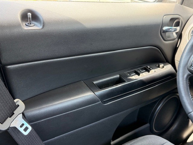2015 Jeep Patriot Latitude photo 27