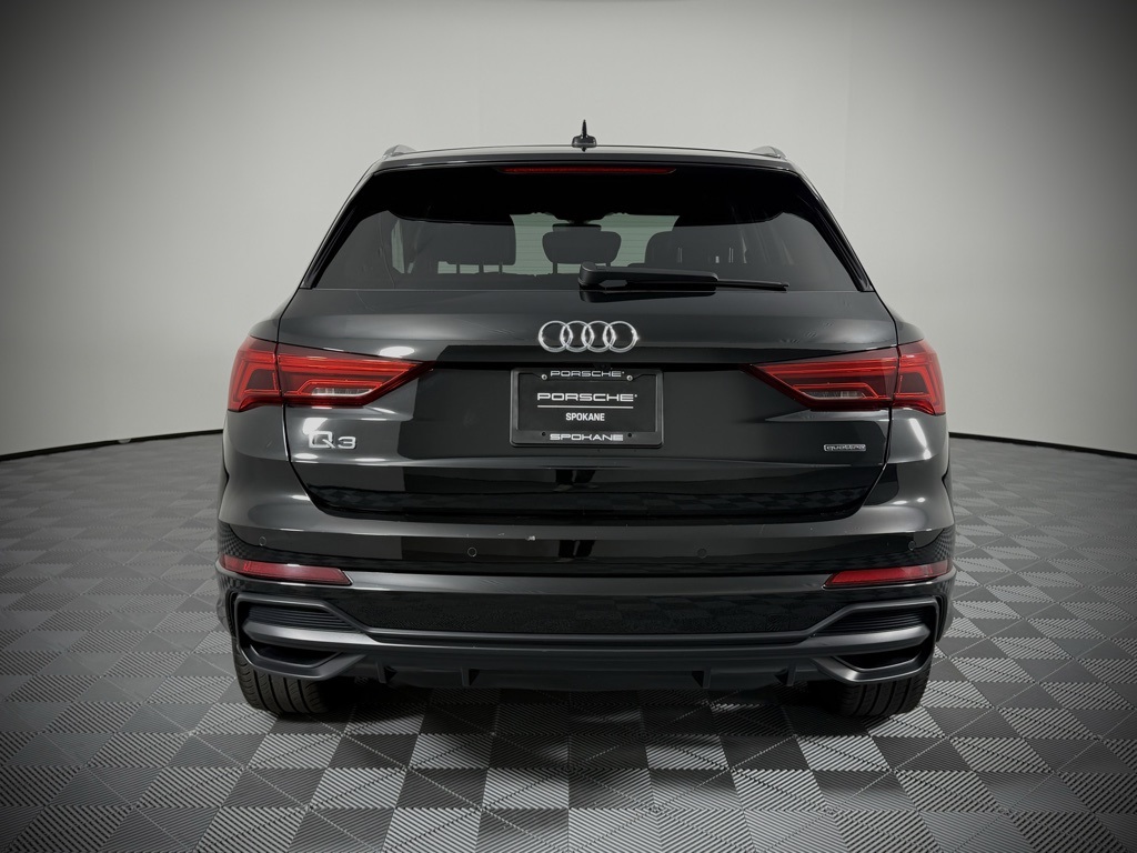 2022 Audi Q3 Premium S line photo 9