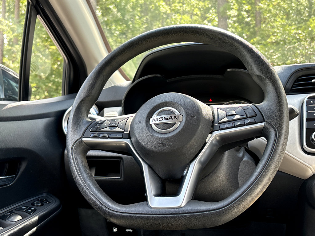 2021 Nissan Versa 1.6 SV photo 11