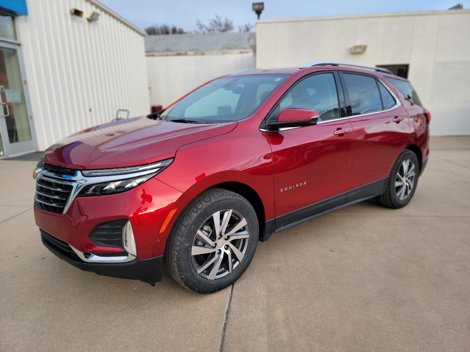 2023 Chevrolet Equinox Premier photo 3