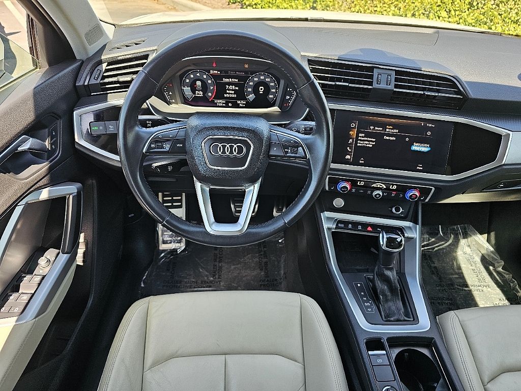 2020 Audi Q3 Premium Plus S line photo 20