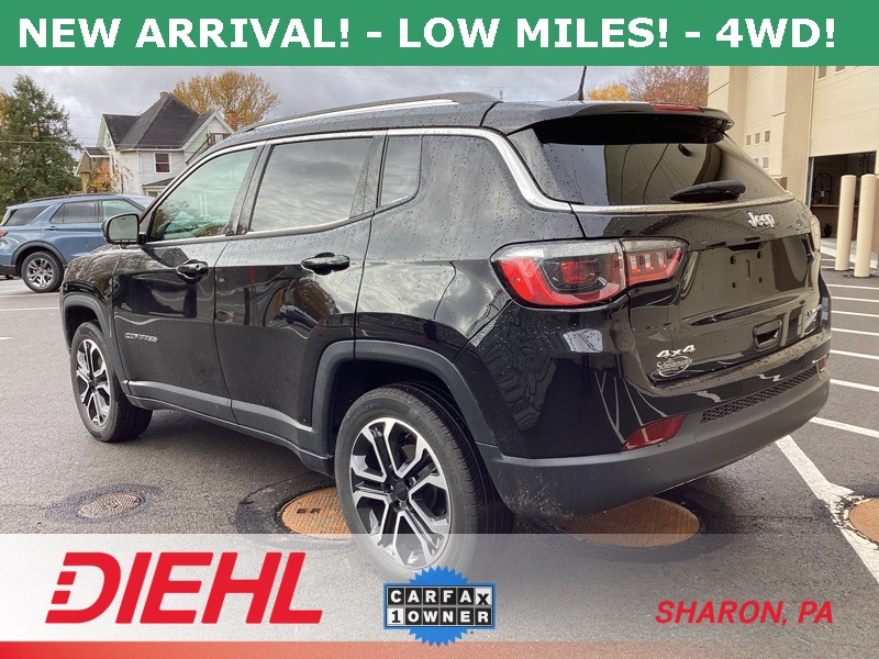 2022 Jeep Compass Limited photo 2