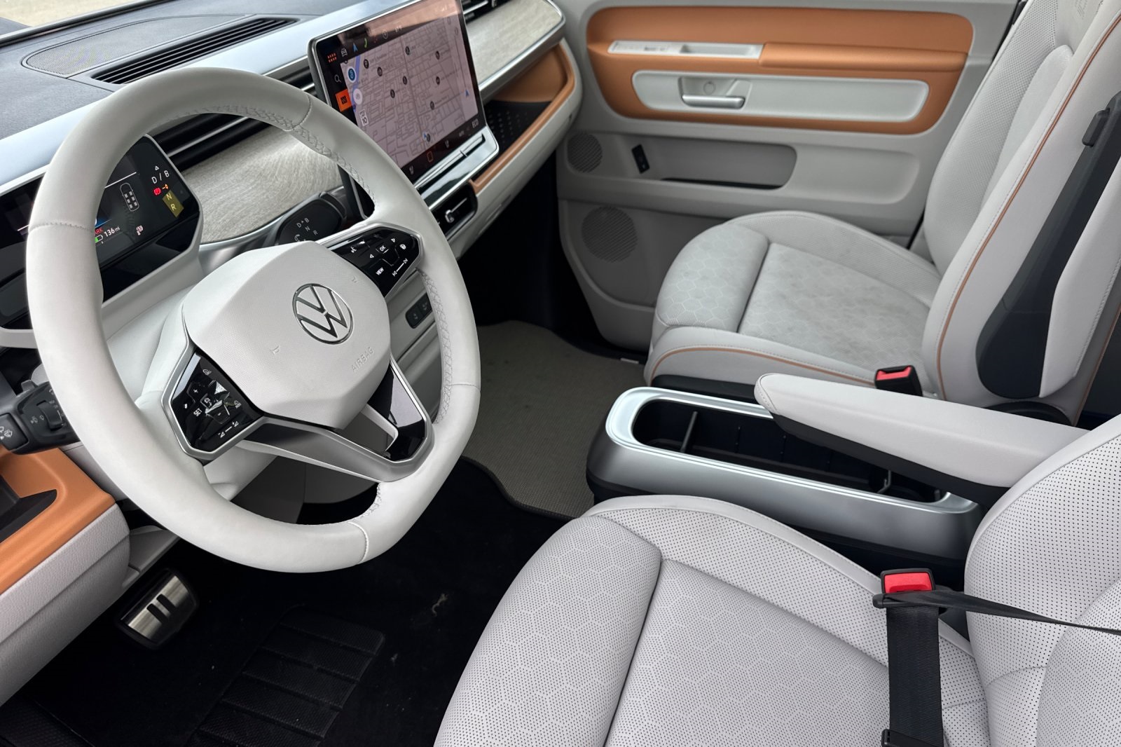 2025 Volkswagen ID. Buzz 1st Edition's photo