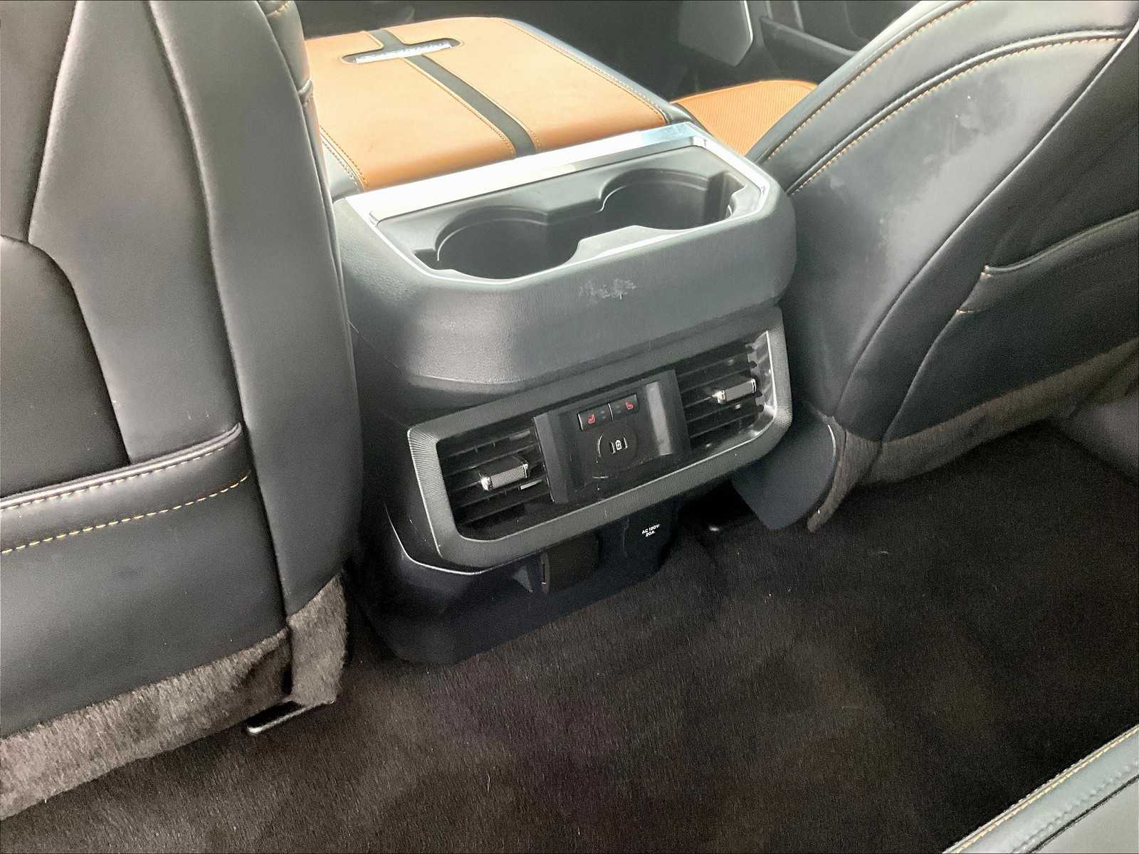2024 Ford F-250 Platinum photo 26