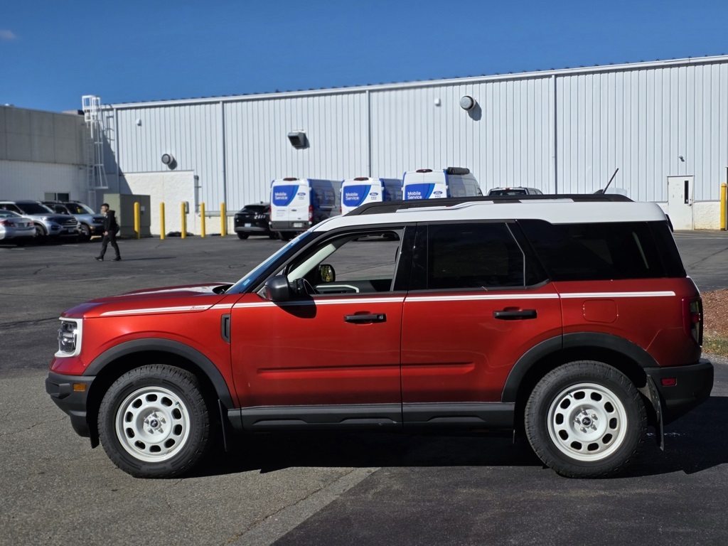 2023 Ford Bronco Sport Heritage photo 2