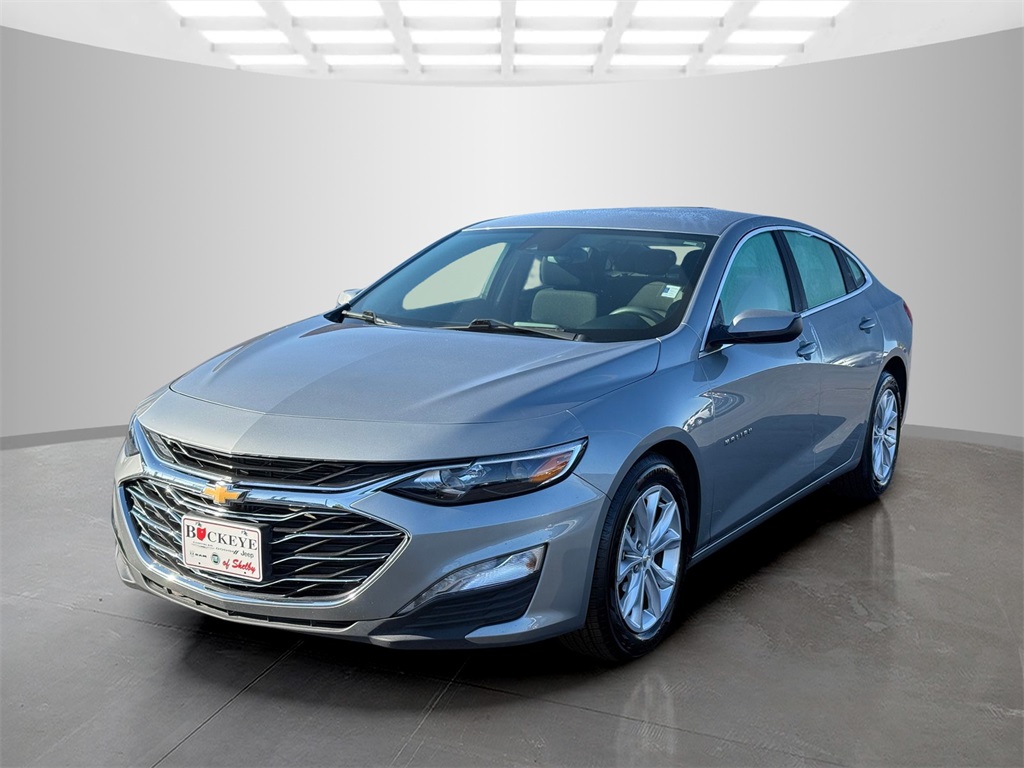 2024 Chevrolet Malibu 1LT photo 2