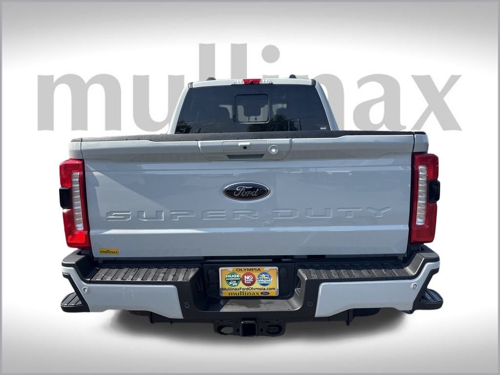 2026 Ford F-350 photo 4