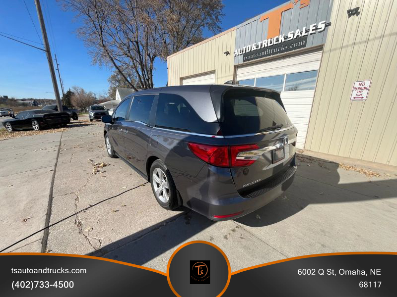 2019 Honda Odyssey EX-L photo 2