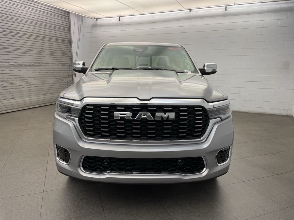 2025 Ram 1500 photo 9