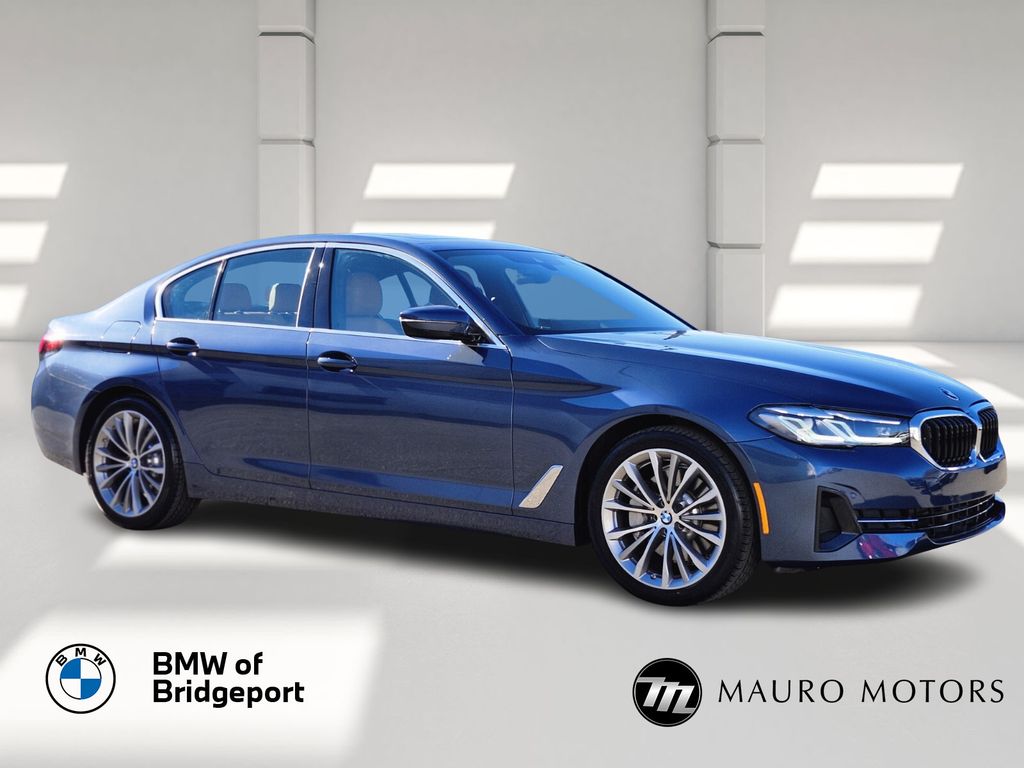 2023 BMW 5 Series 530i's photo
