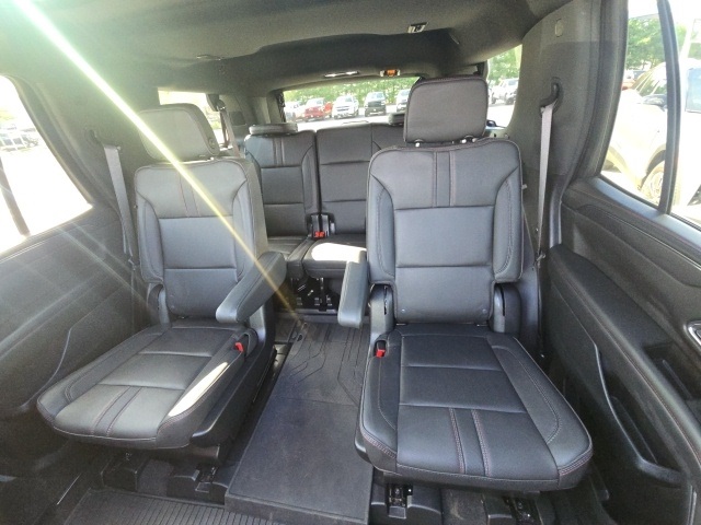 2024 Chevrolet Tahoe RST photo 23