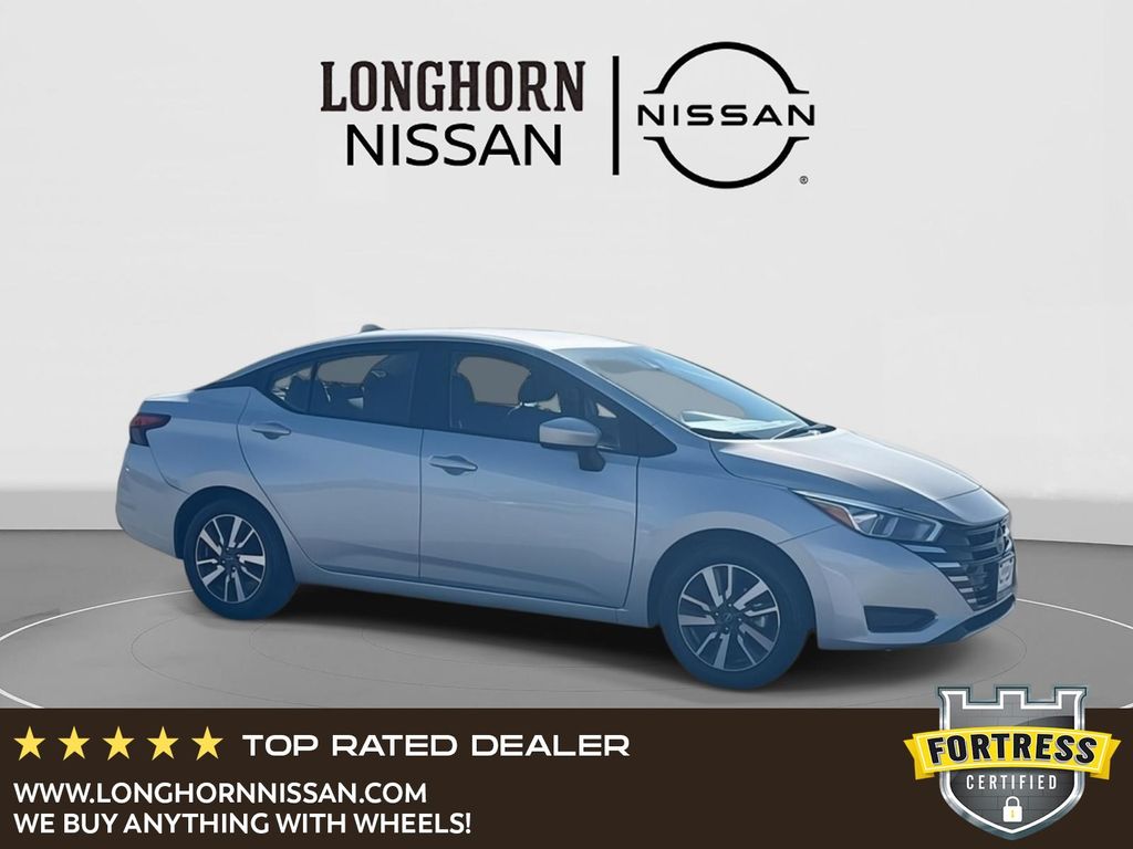 2023 Nissan Versa Sedan SV's photo