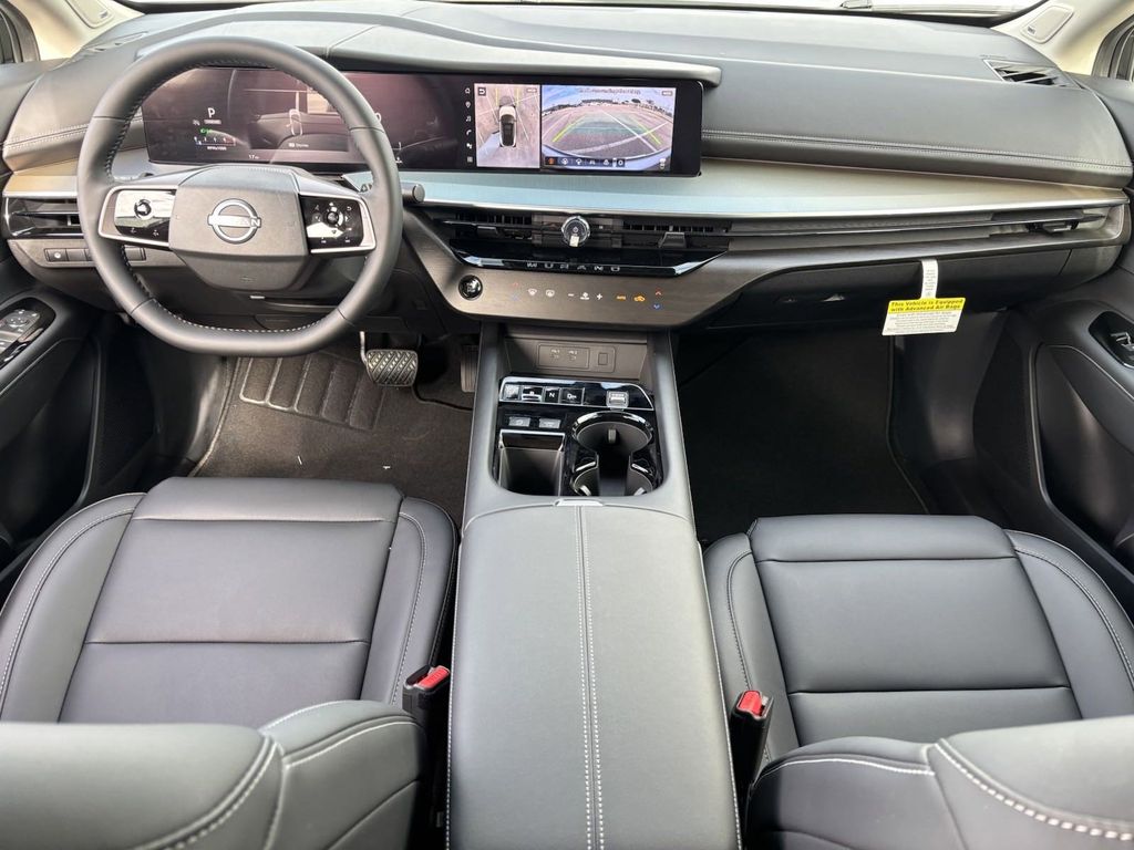 2025 Nissan Murano SL photo 7