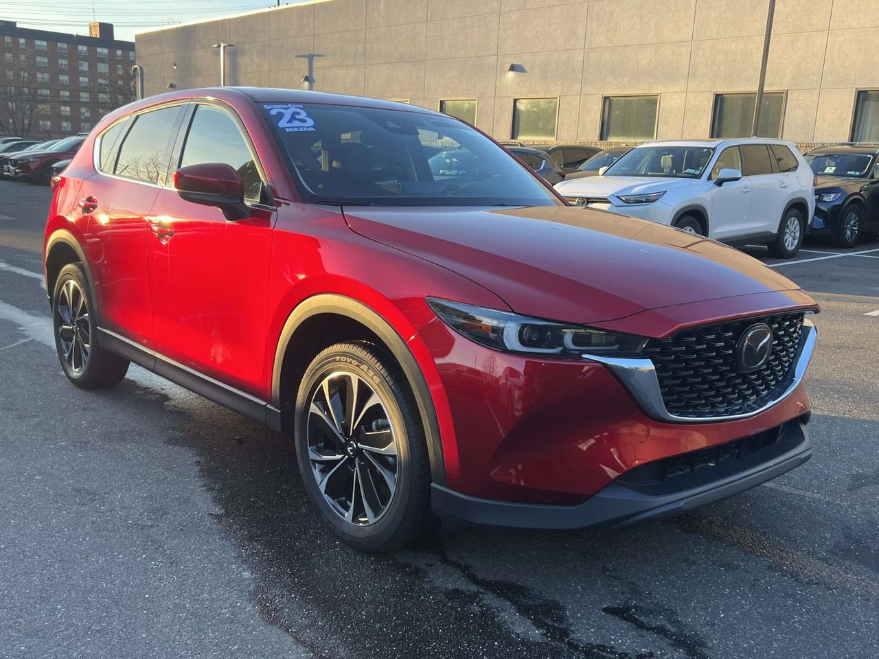 2023 Mazda CX-5 S Premium package's photo