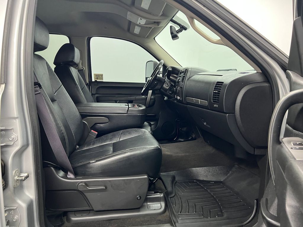 2013 Gmc Sierra 2500 SLE photo 24