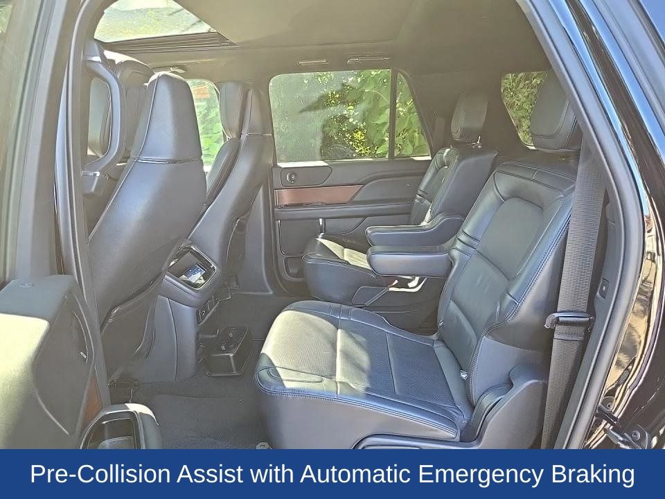 2023 Lincoln Navigator L Reserve photo 6