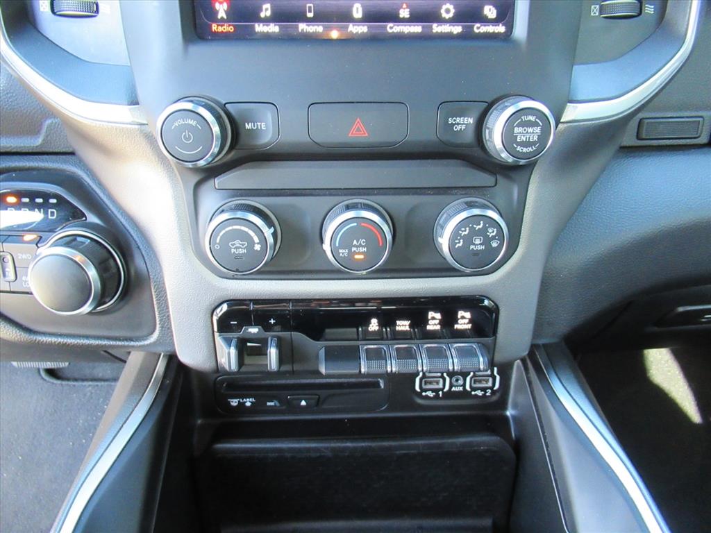 2019 Ram 1500 Big Horn Lone Star photo 24