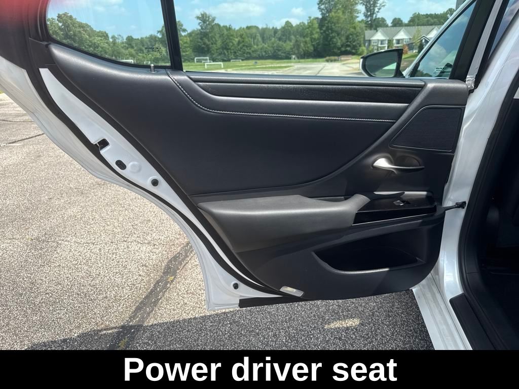 2022 Lexus ES 350 photo 24