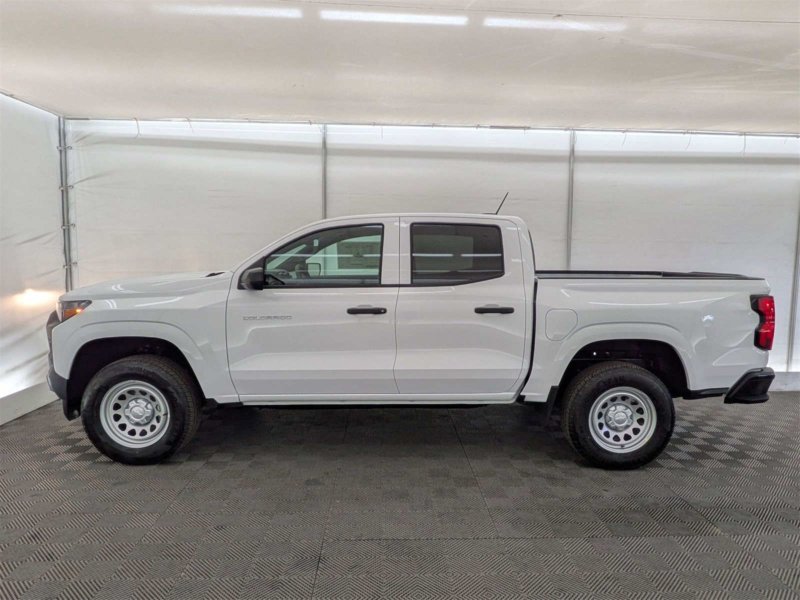 2026 Chevrolet Colorado Work Truck photo 3
