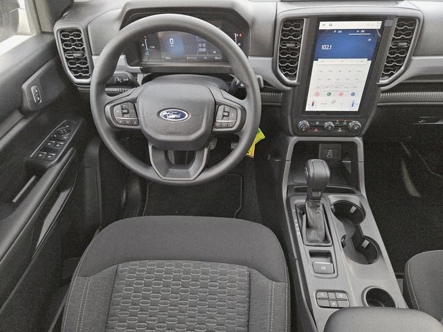 2025 Ford Ranger XL photo 3