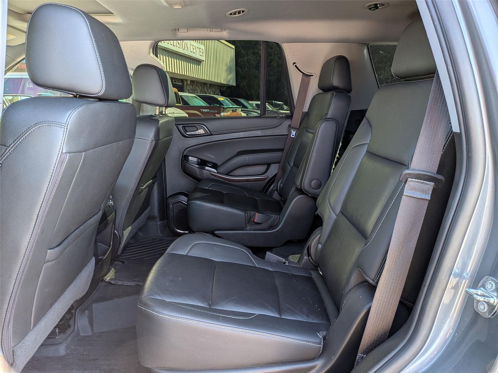 2019 Gmc Yukon SLT photo 27