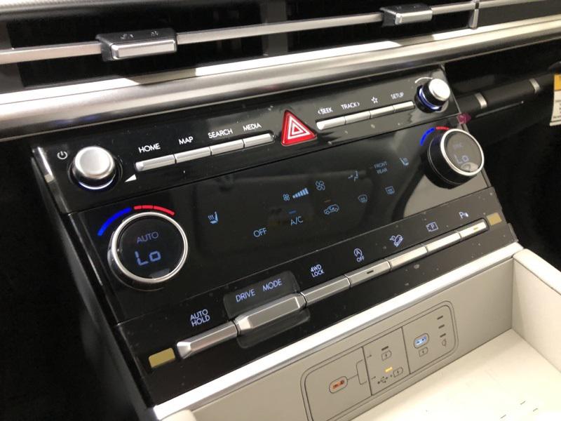 2026 Hyundai Santa Fe SEL photo 23