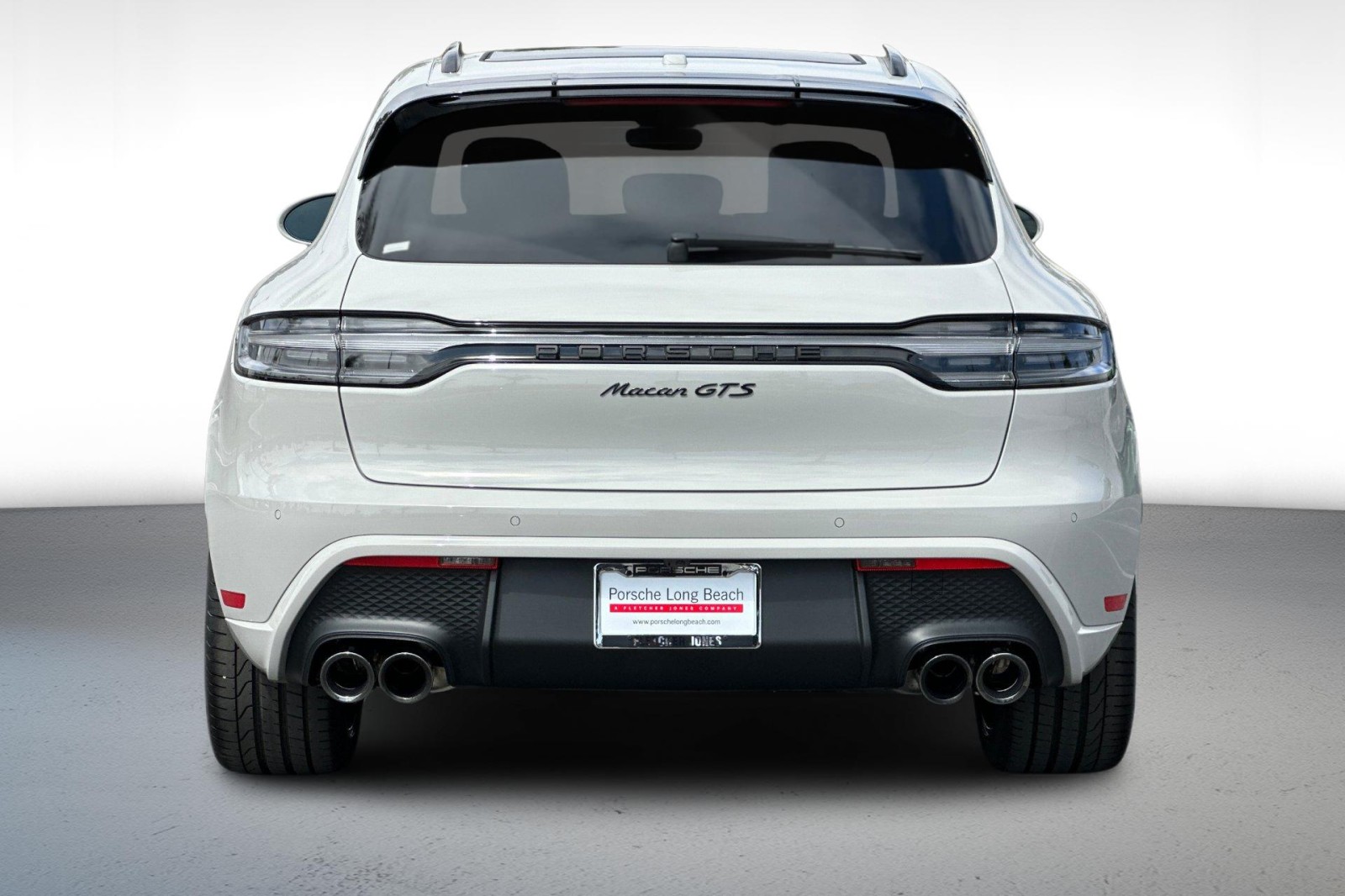 2025 Porsche Macan GTS photo 8