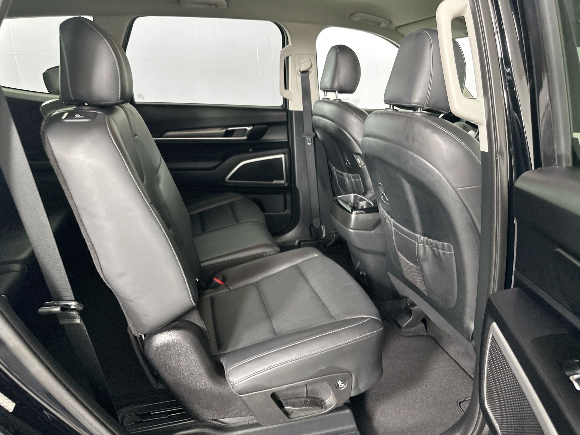 2021 Kia Telluride LX photo 19