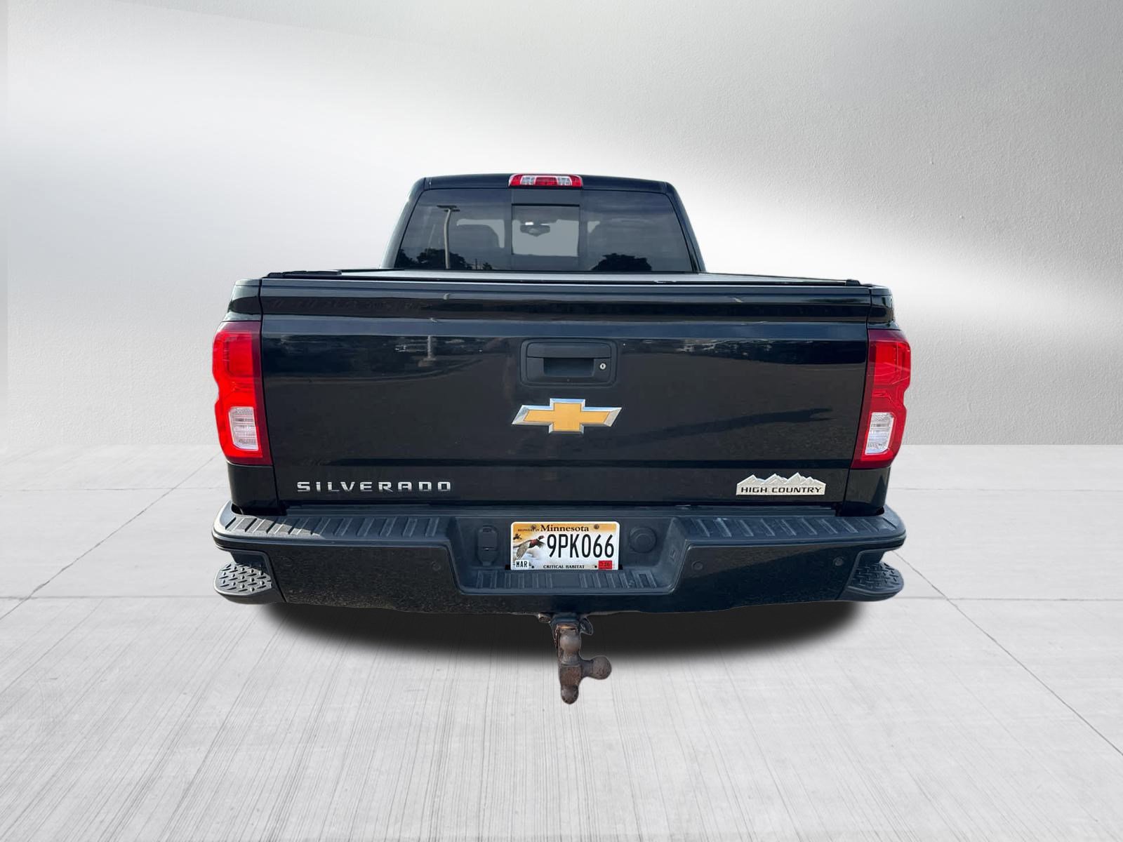 2016 Chevrolet Silverado 1500 High Country photo 4