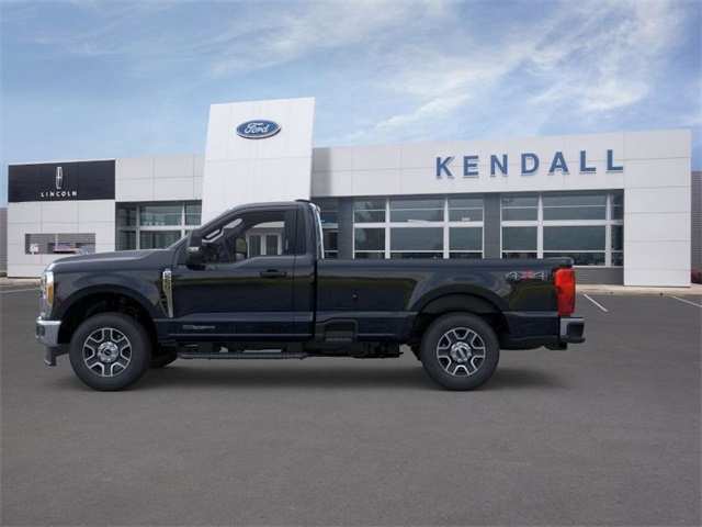 2025 Ford F-250 photo 3