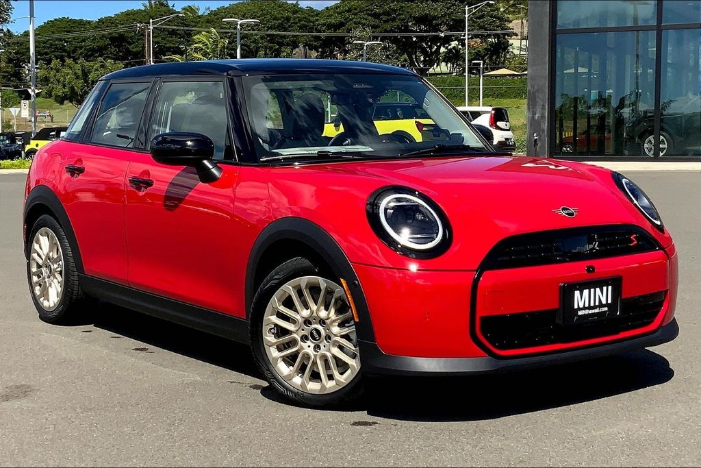 2026 MINI Hardtop 4 Door S's photo