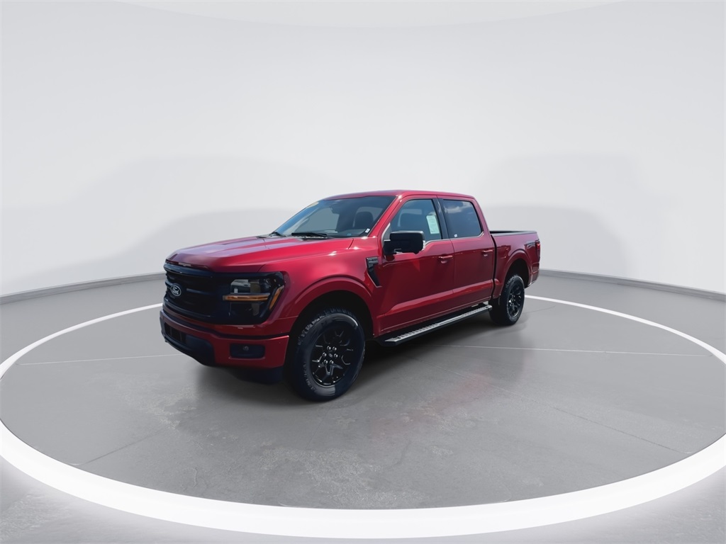 2025 Ford F-150 XLT photo 4