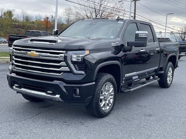 2026 Chevrolet Silverado 2500HD High Country photo 3