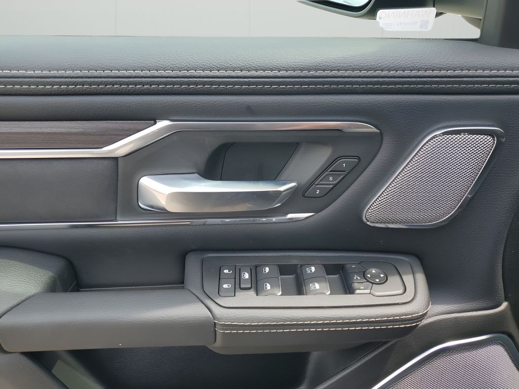 2026 Ram 1500 Laramie photo 26