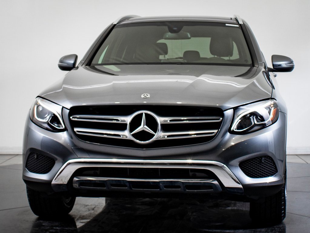 2019 Mercedes Benz GLC 300 4MATIC photo 2