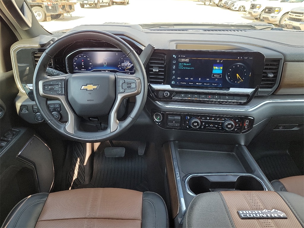 2024 Chevrolet Silverado 2500HD High Country photo 16