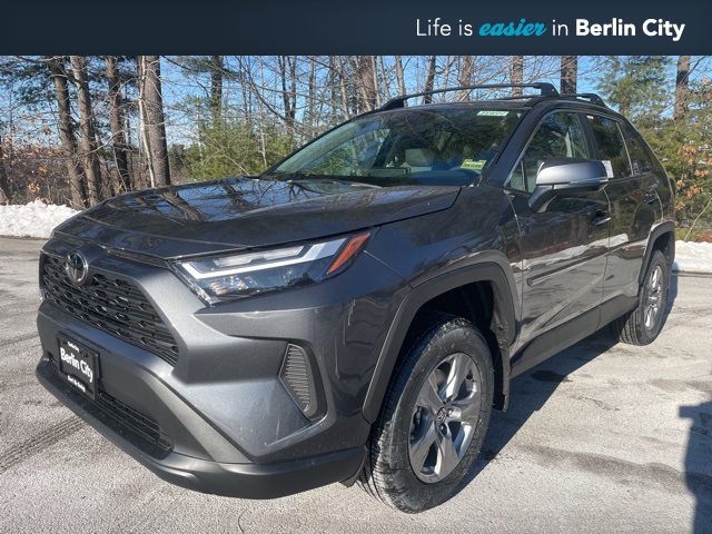 2026 Toyota Corolla LE's photo