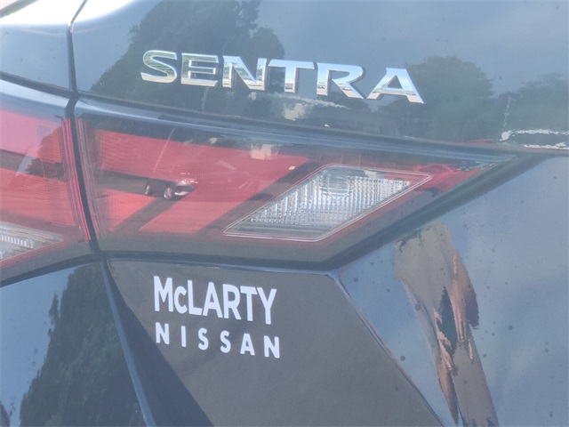 2025 Nissan Sentra S photo 4