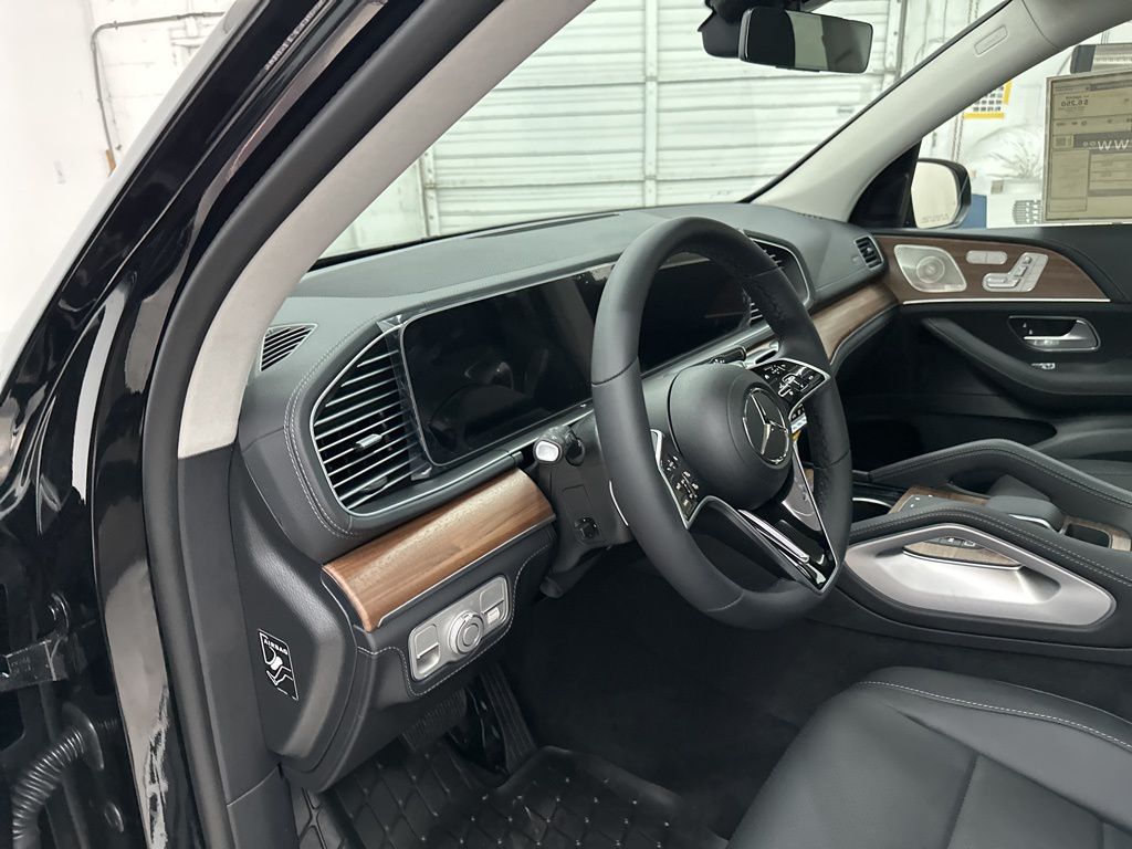 2026 Mercedes Benz GLE 450 4MATIC photo 9