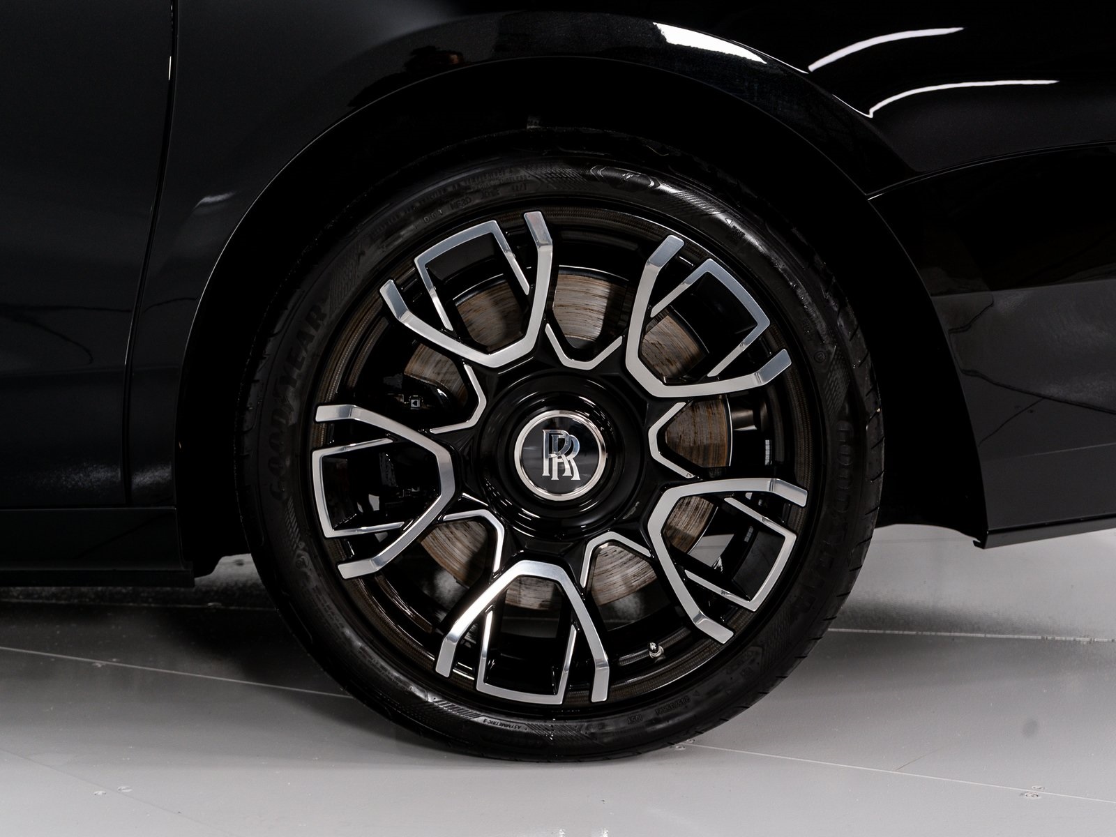 2022 Rolls Royce Ghost Black Badge photo 42