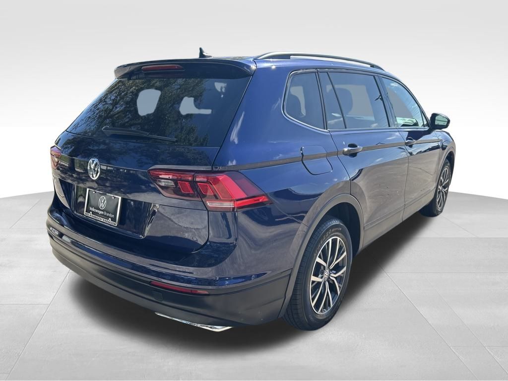 2021 Volkswagen Tiguan S photo 3