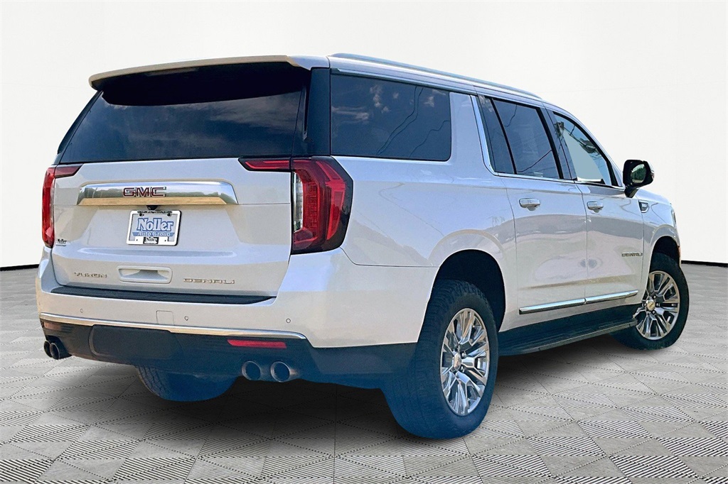 Used 2021 GMC Yukon XL Denali with VIN 1GKS1JKL5MR485146 for sale in Kansas City