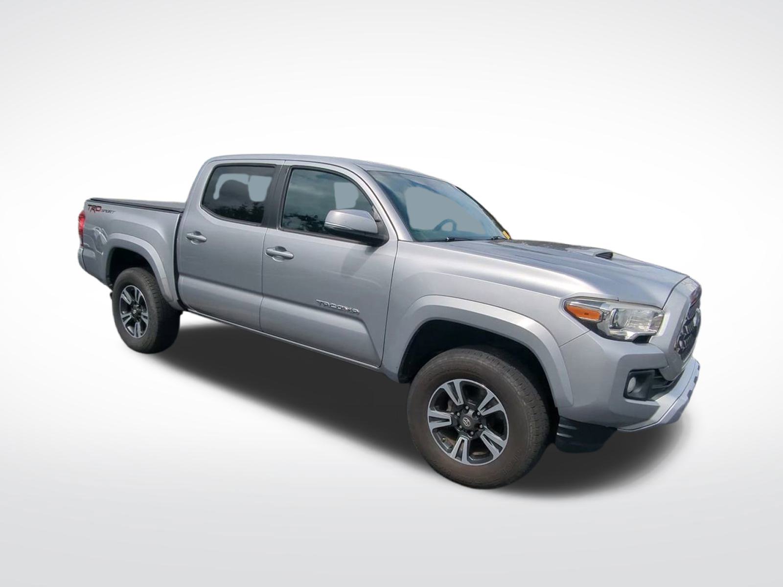 2019 Toyota Tacoma SR5 photo 2
