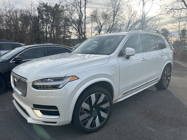 2023 Volvo XC90 Recharge Ultimate photo 2