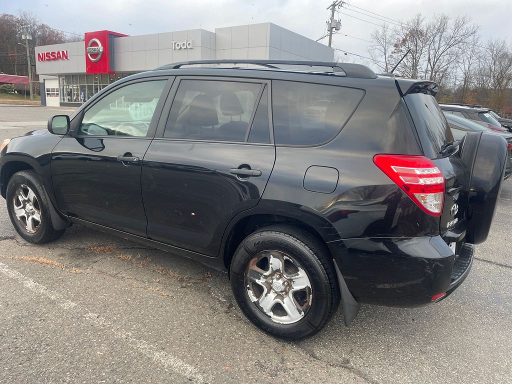 2011 Toyota RAV4 Base photo 3