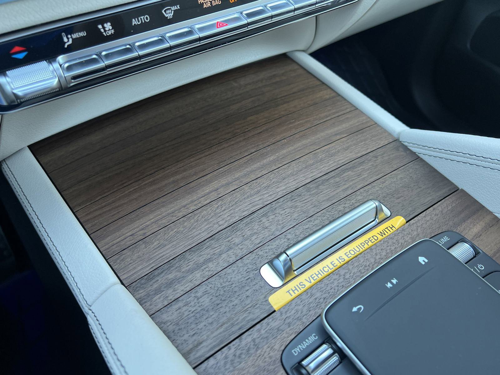 2025 Mercedes Benz GLS 450 4MATIC photo 42