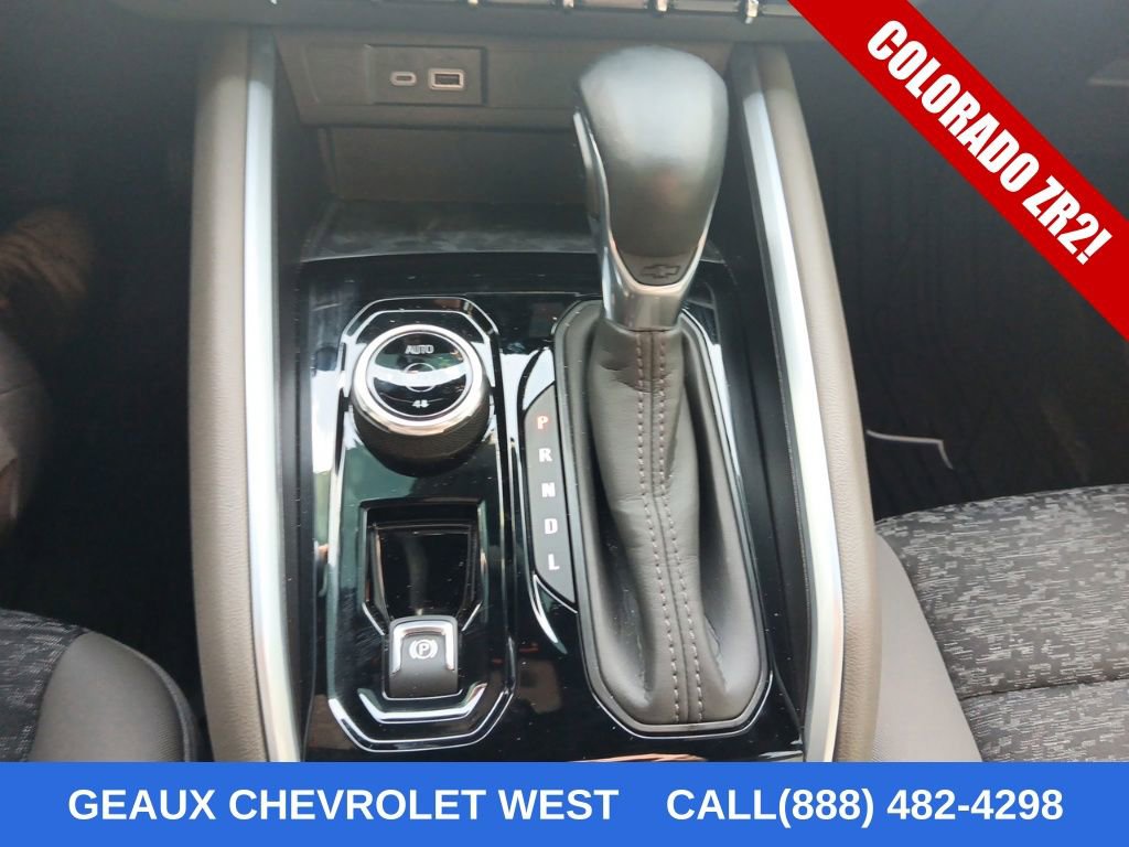 2024 Chevrolet Colorado ZR2 photo 12