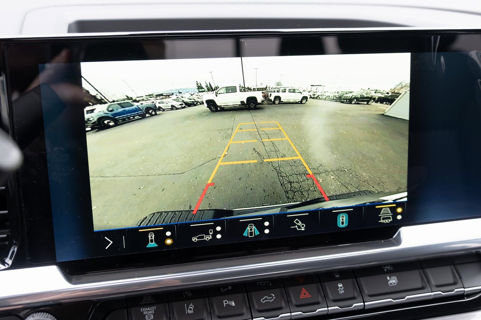 2026 Chevrolet Silverado 3500HD High Country photo 4